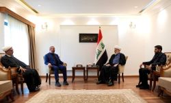 السيد الخامنئي يرسل برسالة الى الشيخ حمودي